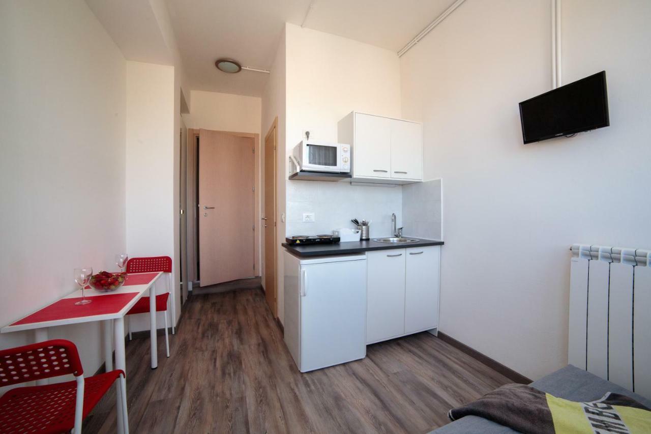 Rimini Youth Apartment エクステリア 写真